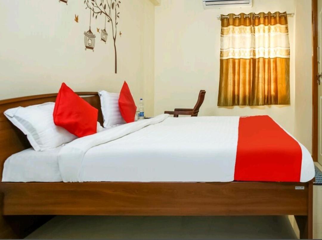 Nandas Grand Nellore Esterno foto