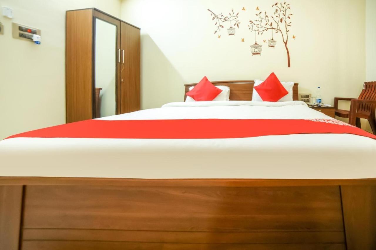 Nandas Grand Nellore Esterno foto
